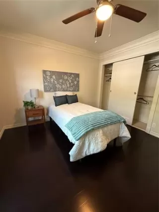 Photo #6: 21035885 Listing 