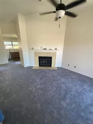 Photo #4: 21036223 Listing 