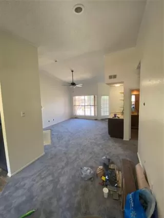 Photo #5: 21036223 Listing 