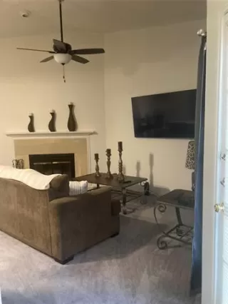 Photo #6: 21036223 Listing 