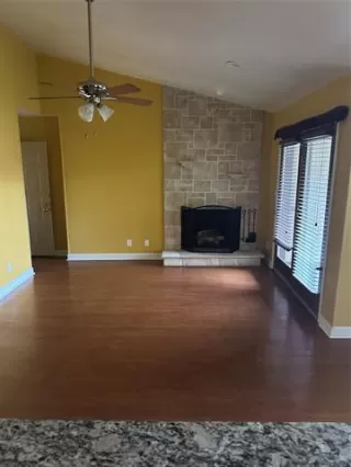 Photo #3: 21036373 Listing 