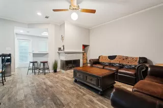 Photo #3: 21039373 Listing 