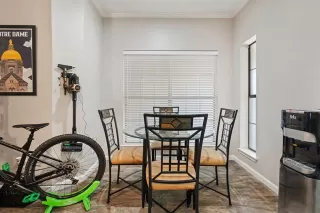 Photo #6: 21039373 Listing 