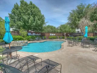 Photo #5: 21039437 Listing 