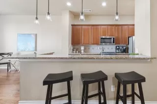 Photo #6: 21039437 Listing 