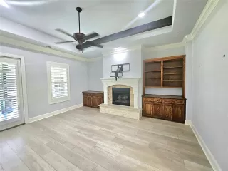 Photo #2: 21040240 Listing 