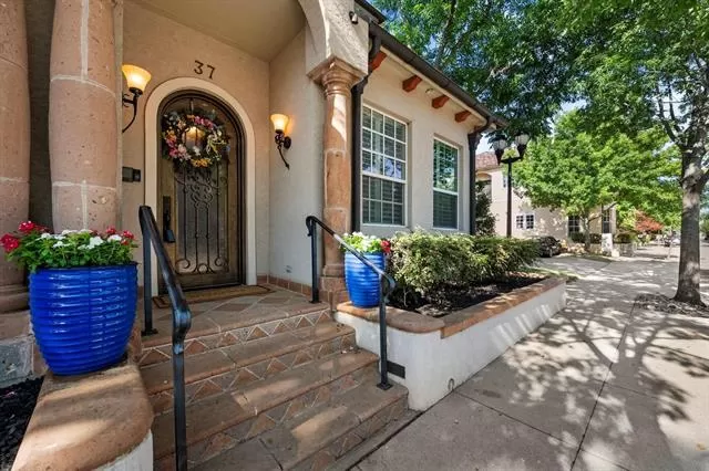 MLS: 21040537 Condo For Sale
