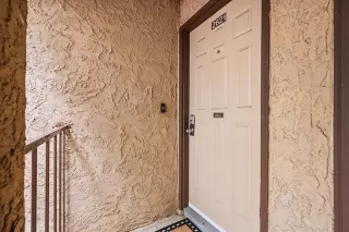 Photo #5: 21040906 Listing