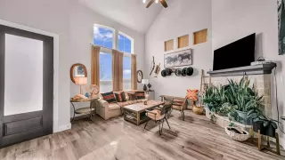 Photo #3: 21046397 Listing