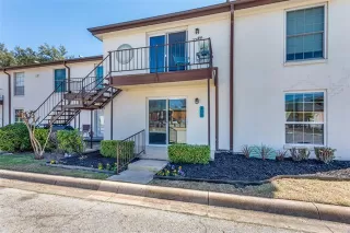 Photo #4: 21046835 Listing