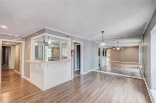 Photo #3: 21048969 Listing