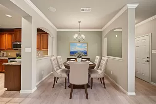 Photo #2: 21049049 Listing 