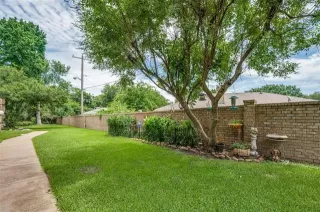 Photo #2: 21049793 Listing 
