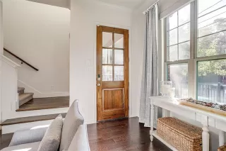 Photo #3: 21050682 Listing 