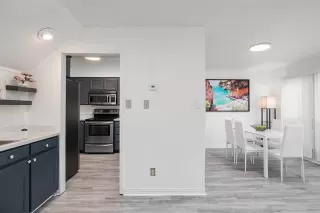 Photo #6: 21050896 Listing 
