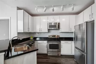 Photo #4: 21051844 Listing 