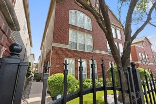 Photo #3: 21053092 Listing