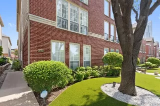 Photo #4: 21053092 Listing