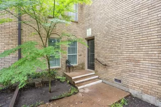 Photo #2: 21054128 Listing