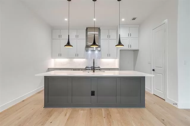 MLS: 21055616 Condo For Sale