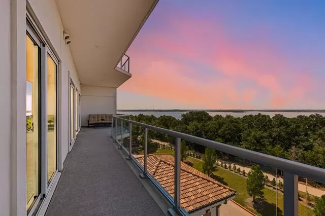 MLS: 21058082 Condo For Sale