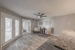 Photo #2: 21058562 Listing 