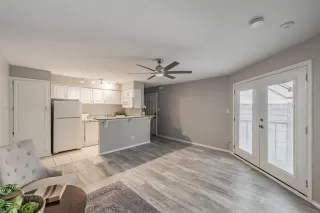 Photo #3: 21058562 Listing 