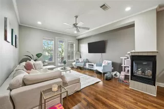 Photo #6: 21058687 Listing 