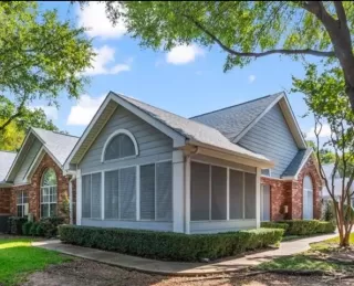 Photo #3: 21059743 Listing