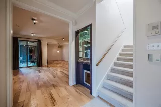 Photo #6: 21060835 Listing