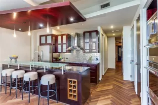 Photo #4: 21061748 Listing