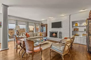 Photo #3: 21062530 Listing