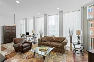 Photo #4: 21062555 Listing 