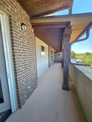 Photo #4: 21063149 Listing 