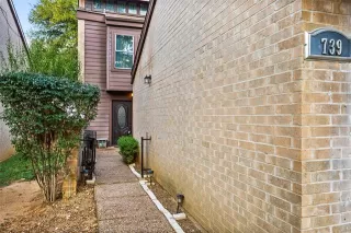 Photo #3: 21063496 Listing