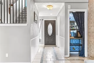 Photo #5: 21063496 Listing