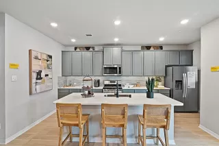 Photo #3: 21063824 Listing 