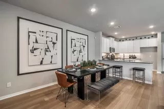 Photo #6: 21063841 Listing