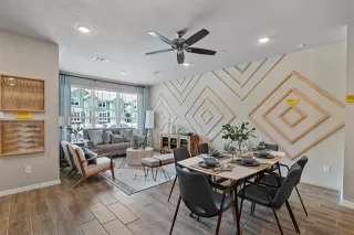 Photo #2: 21063865 Listing