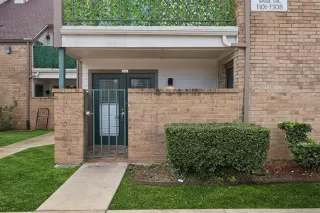 Photo #2: 21066746 Listing 