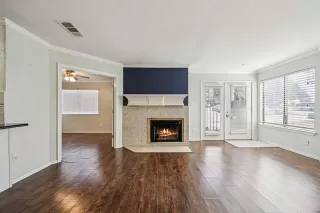 Photo #6: 21066746 Listing 