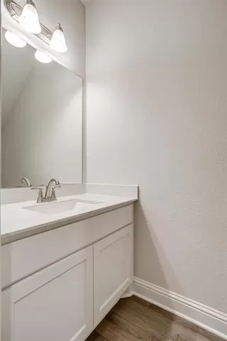 Photo #5: 21069406 Listing 