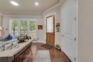 Photo #6: 21069941 Listing