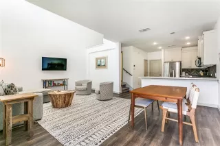 Photo #3: 21070479 Listing 