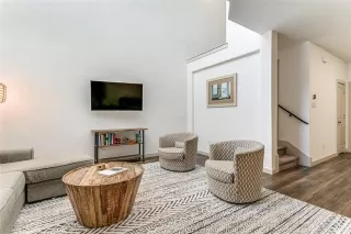 Photo #4: 21070479 Listing 