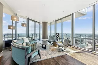 Photo #5: 21073546 Listing