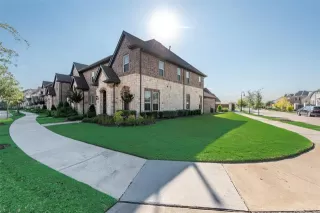 Photo #4: 21074413 Listing