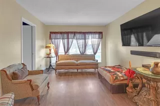 Photo #3: 21077744 Listing