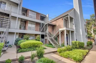 Photo #2: 21078580 Listing 