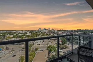 More Details about MLS # 21078724 : 3100 W 7TH STREET #819